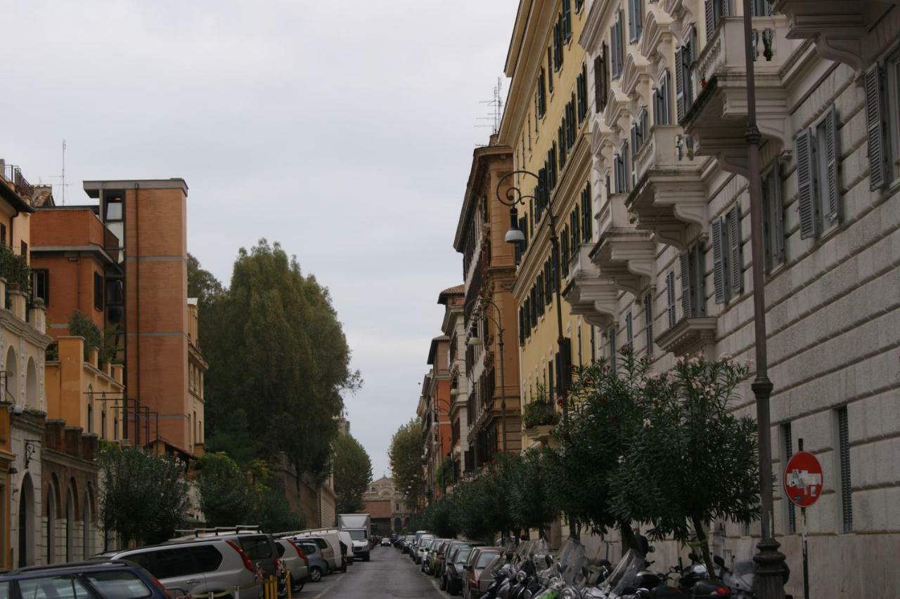Tatusa Al Colosseo โรม ภายนอก รูปภาพ